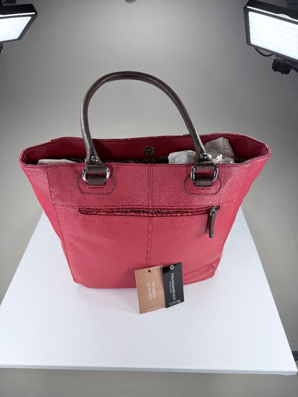 🌟HP🌟 NWT Tignanello Perfect Pockets Leather Medium Tote Bag Tomato Espresso $165